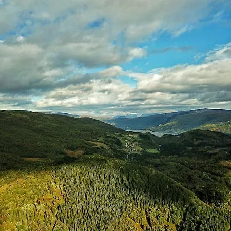 Vestvatn - Arctic Lodge