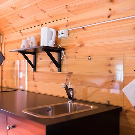 Vestvatn - Arctic Lodger